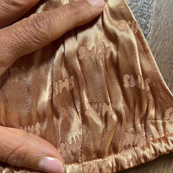 SKIMS Jacquard Jasper Triangle Bra - Picture 7 of 9